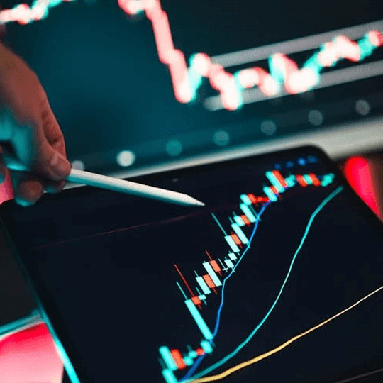 Leminovexis équipe d'experts en investissement cryptographique